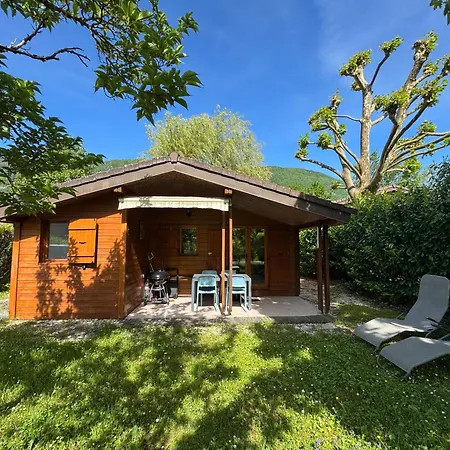 Chalet Familial Au Bord Du Doussard